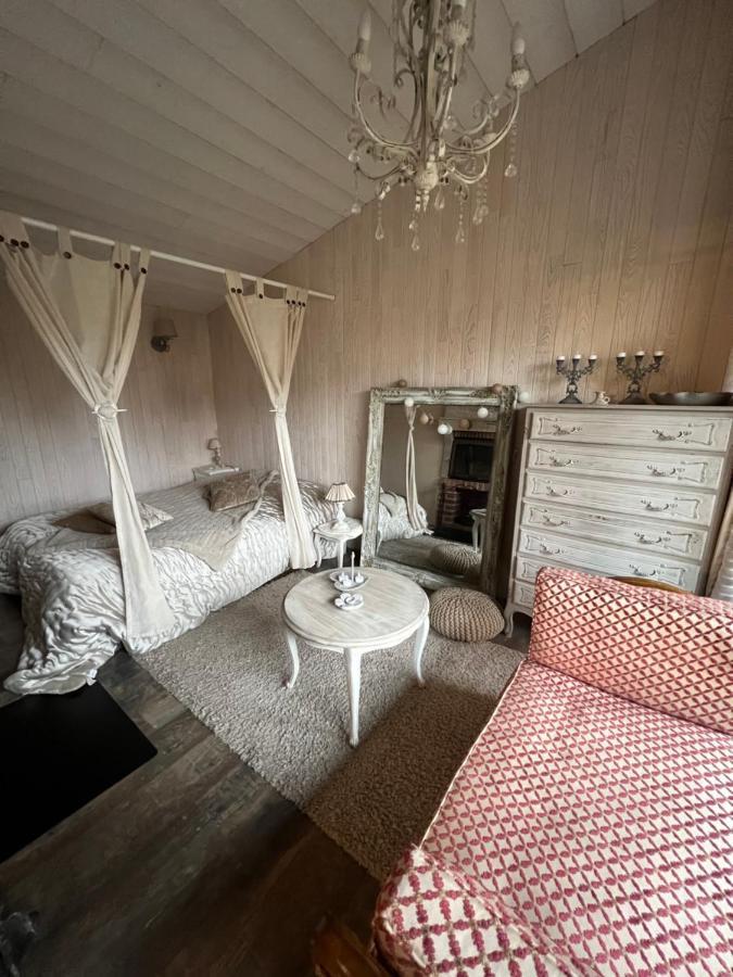 La Maisonnette De Cancan Mont-près-Chambord Εξωτερικό φωτογραφία
